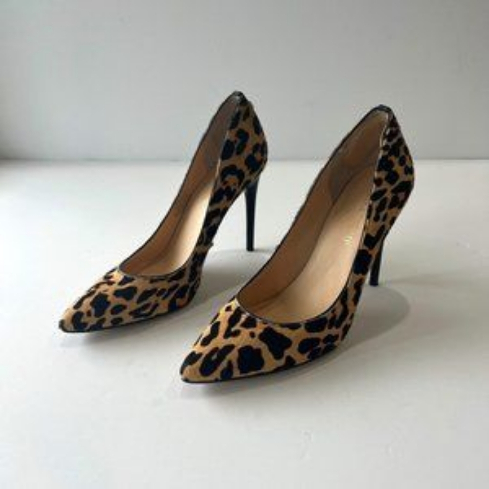 COPY - Ivanka Trump - Pump Heels Size 8M - Picture 9 of 9